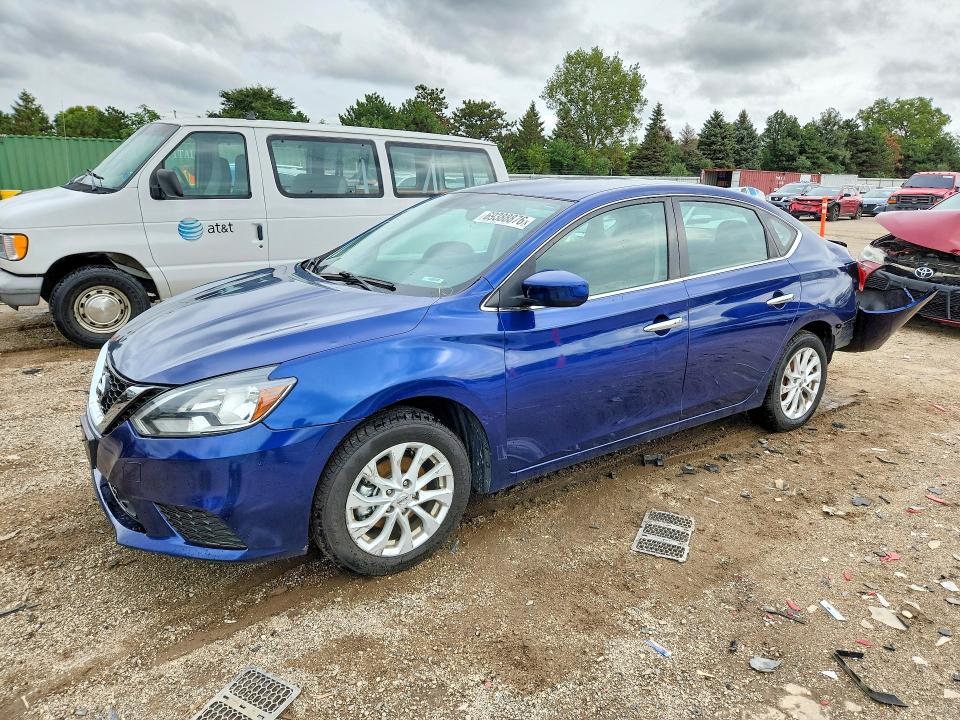 2018 Nissan Sentra მანქანა იყიდება აუქციონზე, vin: 3N1AB7AP4JY220853, აუქციონის ნომერი: 69388876