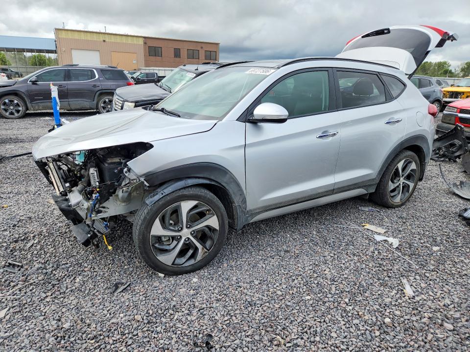 2018 Hyundai Tucson მანქანა იყიდება აუქციონზე, vin: KM8J3CA26JU648039, აუქციონის ნომერი: 69727586