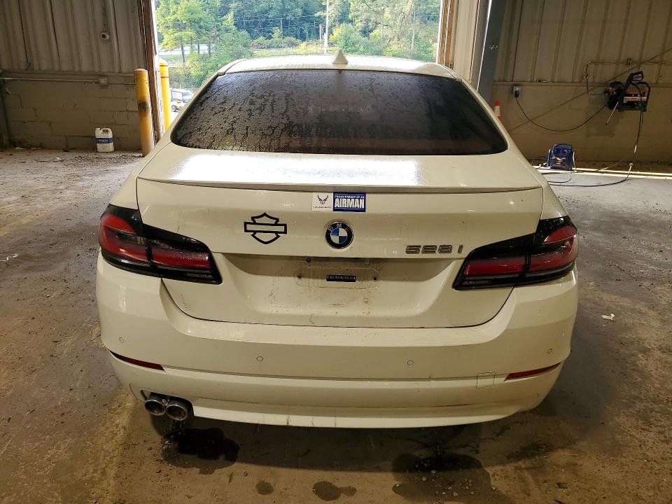 Aukcja sprzedaży 2011 Bmw 528, vin: WBAFR1C59BC260425, numer aukcji: 69036356