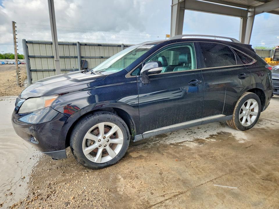 68160236 :رقم المزاد ، 2T2ZK1BA6AC007079 vin ، 2010 Lexus Rx مزاد بيع