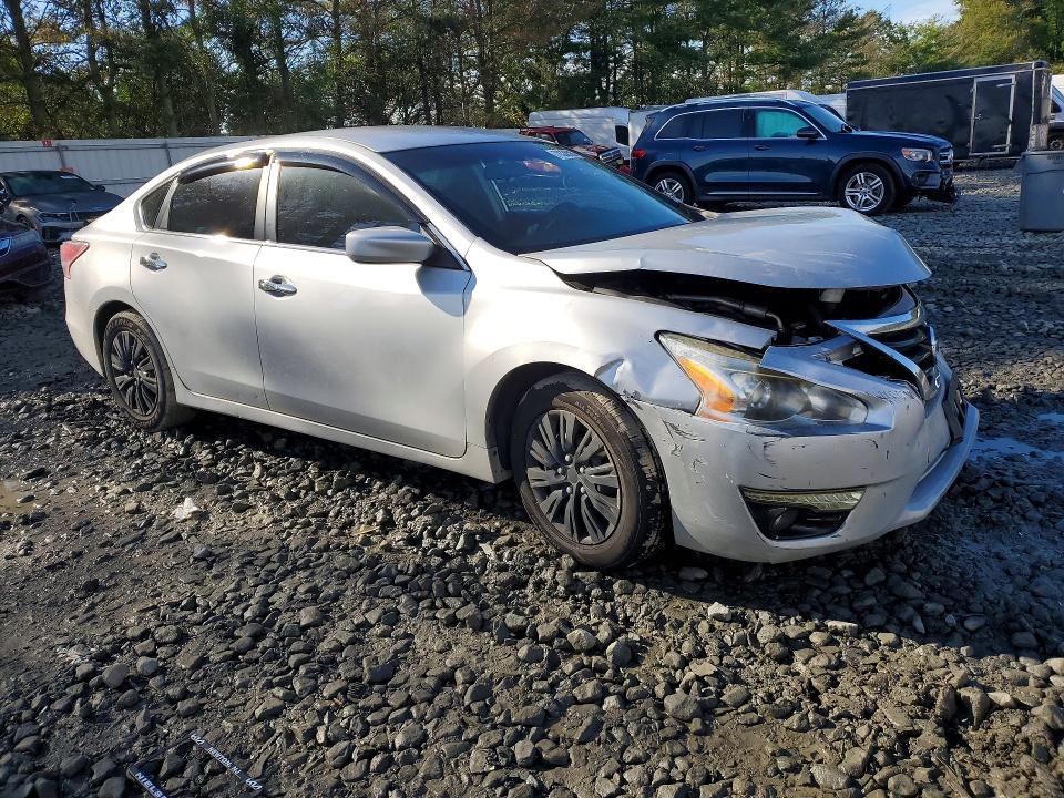 2013 Nissan Altima მანქანა იყიდება აუქციონზე, vin: 1N4AL3AP8DC169864, აუქციონის ნომერი: 70336586