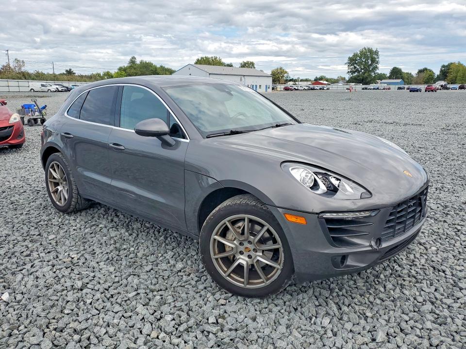 2015 Porsche Macan მანქანა იყიდება აუქციონზე, vin: WP1AB2A56FLB62919, აუქციონის ნომერი: 70161406