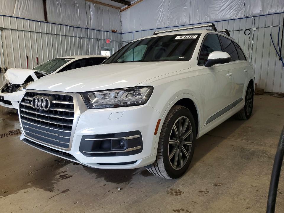 Продаж на аукціоні авто 2017 Audi Q7, vin: WA1VABF78HD029585, номер лоту: 70169326