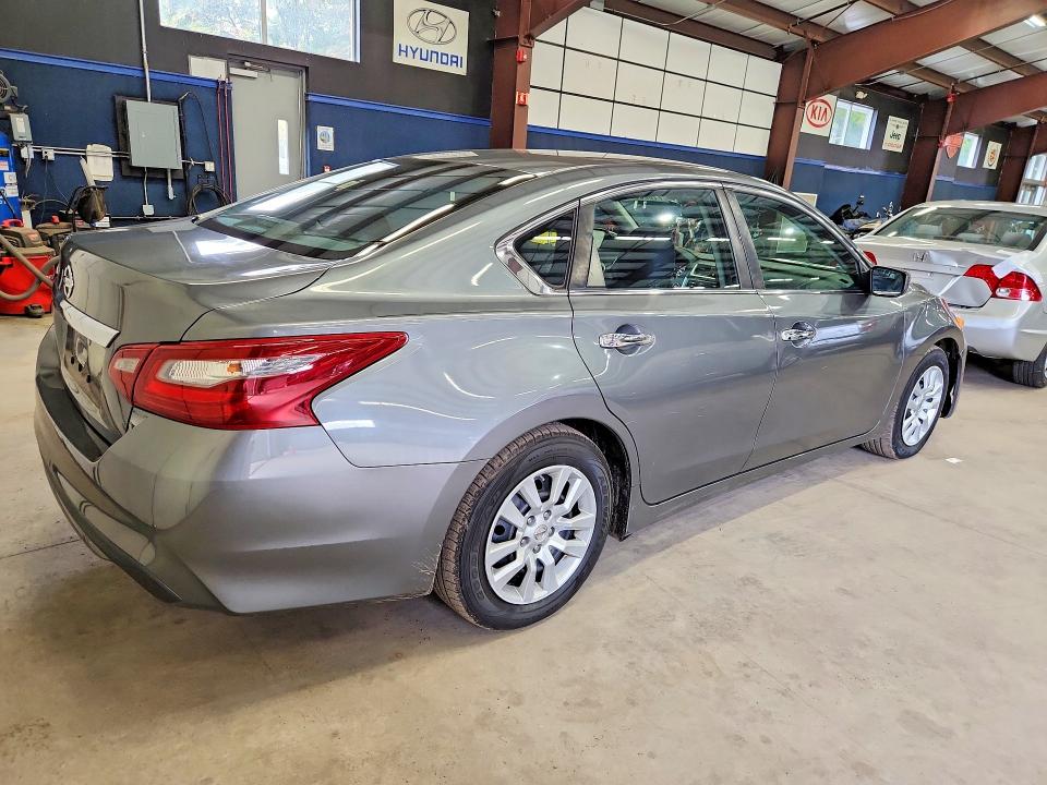 Продажа на аукционе авто 2018 Nissan Altima, vin: 1N4AL3AP3JC116162, номер лота: 71029006