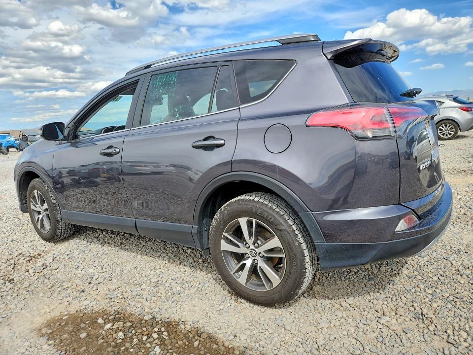 2018 Toyota Rav4 მანქანა იყიდება აუქციონზე, vin: JTMRFREV6JJ720297, აუქციონის ნომერი: 65663926