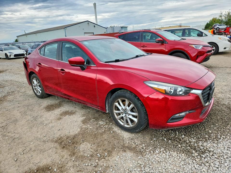 68415996 :رقم المزاد ، JM1BN1V71J1179327 vin ، 2018 Mazda 3 مزاد بيع