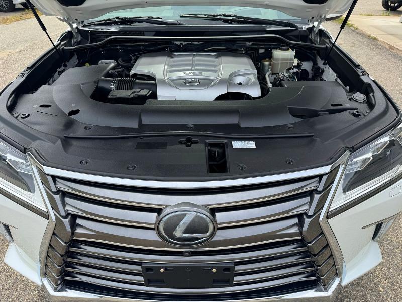 Продажа на аукционе авто 2016 Lexus Lx, vin: JTJHY7AX3G4213685, номер лота: 68597706