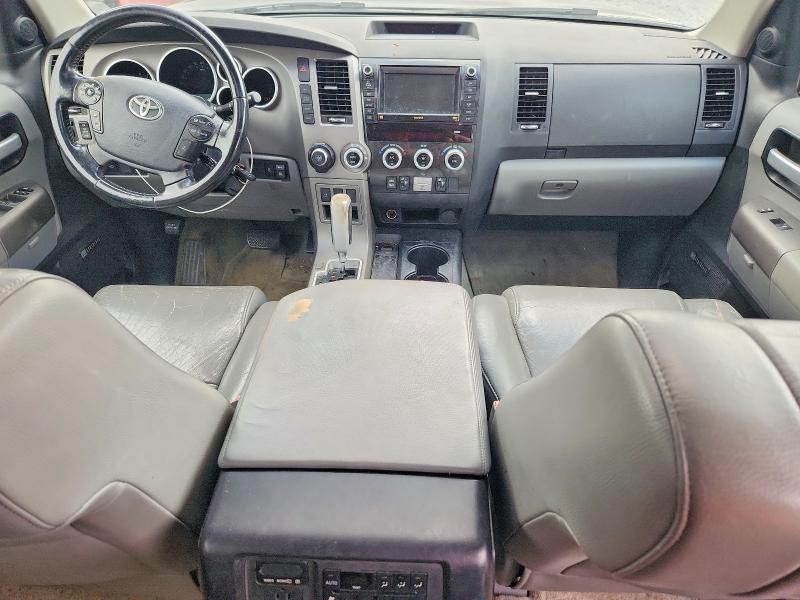 65967196 :رقم المزاد ، 5TDKY5G17BS035941 vin ، 2011 Toyota Sequoia مزاد بيع