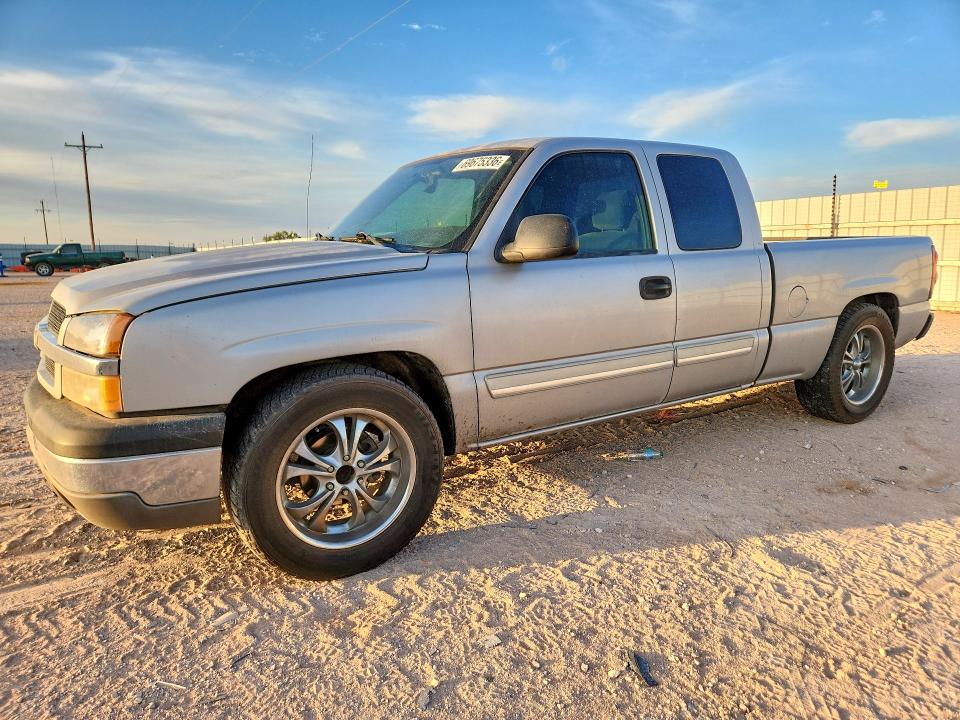 Продаж на аукціоні авто 2004 Chevrolet Silverado, vin: 2GCEC19T641215747, номер лоту: 69675336