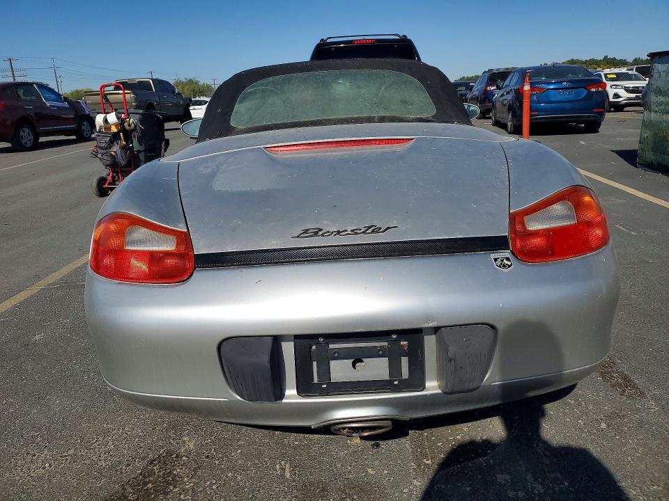 69887966 :رقم المزاد ، WP0CA2983XU623923 vin ، 1999 Porsche Boxster مزاد بيع