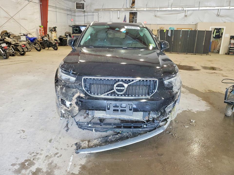 Продажа на аукционе авто 2019 Volvo Xc40, vin: YV4162UK9K2045629, номер лота: 69507606