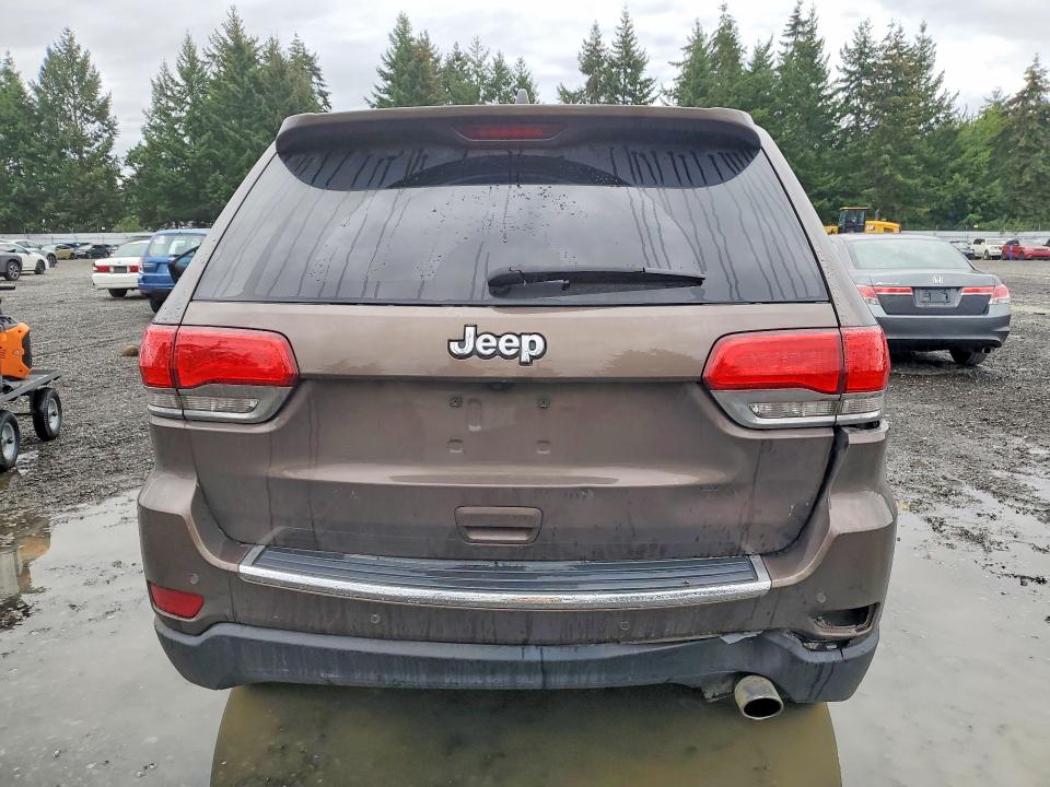 67473066 :رقم المزاد ، 1C4RJFBG8JC324587 vin ، 2018 Jeep Grand Cherokee مزاد بيع
