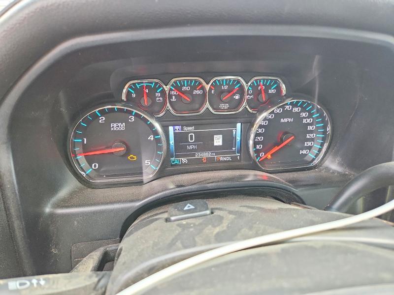 67489006 :رقم المزاد ، 1GT12TEY2JF254614 vin ، 2018 Gmc Sierra مزاد بيع