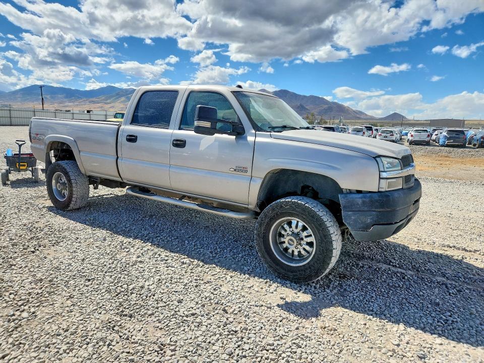 2005 Chevrolet Silverado მანქანა იყიდება აუქციონზე, vin: 1GCHK33285F926100, აუქციონის ნომერი: 68878446