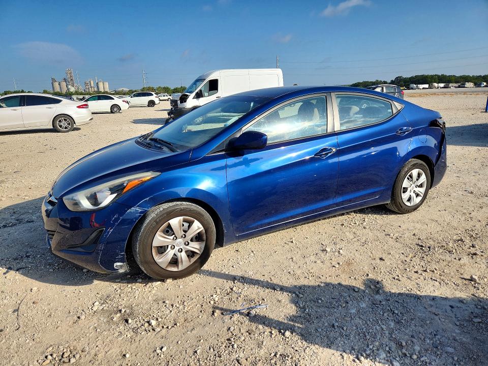 Продажа на аукционе авто 2016 Hyundai Elantra, vin: 5NPDH4AE5GH773040, номер лота: 65926356