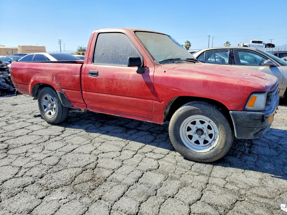 67043006 :رقم المزاد ، JT4RN81P9K0024657 vin ، 1989 Toyota Pickup مزاد بيع
