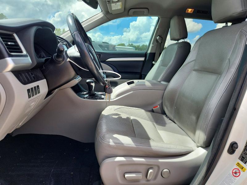 Продажа на аукционе авто 2016 Toyota Highlander, vin: 5TDZKRFH2GS178955, номер лота: 68048146