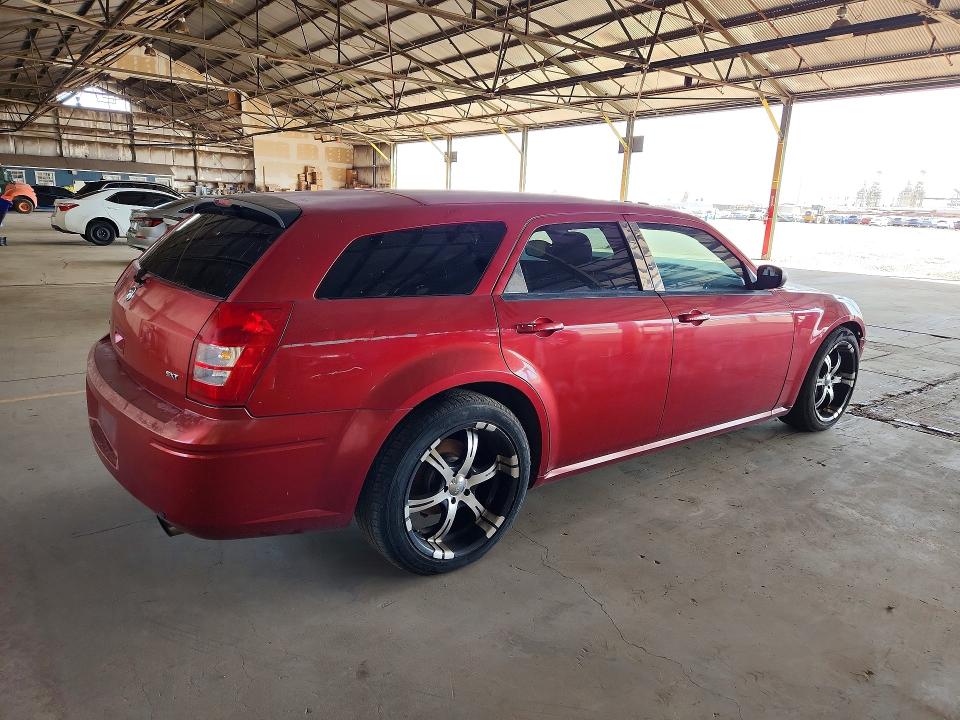 2005 Dodge Magnum მანქანა იყიდება აუქციონზე, vin: 2D4FV48V85H129600, აუქციონის ნომერი: 67429626