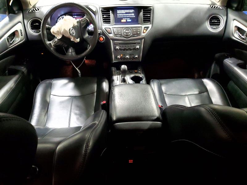 71086126 :رقم المزاد ، 5N1DR2MM7JC679258 vin ، 2018 Nissan Pathfinder مزاد بيع