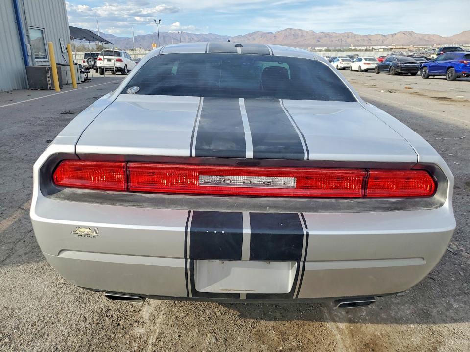 70290336 :رقم المزاد ، 2C3CDYAG1CH228251 vin ، 2012 Dodge Challenger مزاد بيع