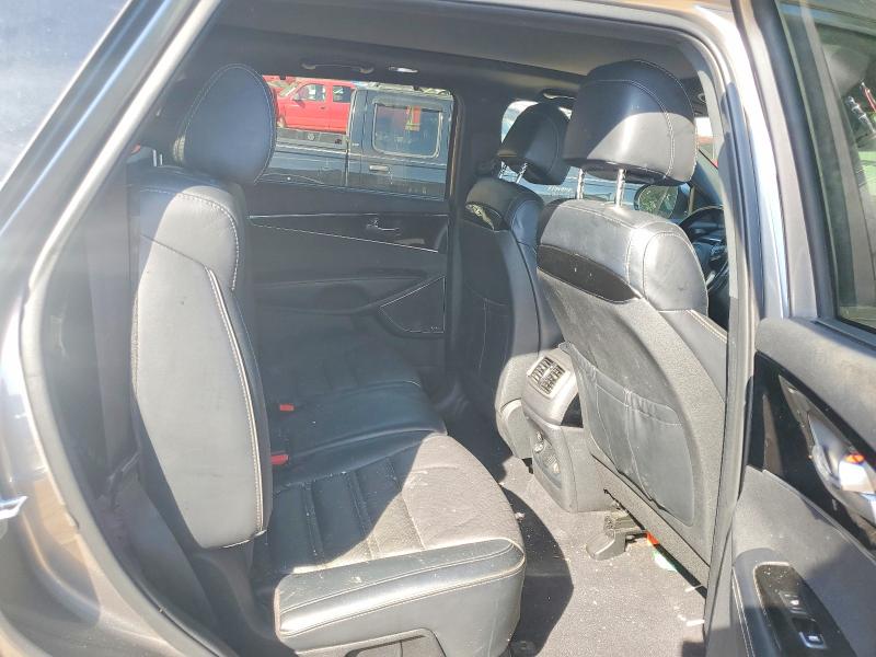 Продажа на аукционе авто 2017 Kia Sorento, vin: 5XYPK4A58HG231471, номер лота: 70520246