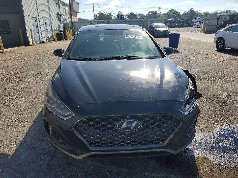 Продажа на аукционе авто 2018 Hyundai Sonata, vin: 5NPE34AF8JH703745, номер лота: 68363636