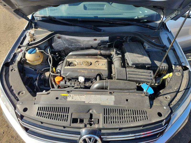 Продажа на аукционе авто 2015 Volkswagen Tiguan, vin: WVGBV7AX0FW589745, номер лота: 70406496
