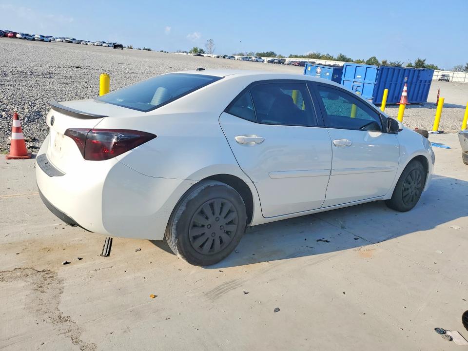 Продажа на аукционе авто 2016 Toyota Corolla, vin: 5YFBPRHE6GP385881, номер лота: 68034286