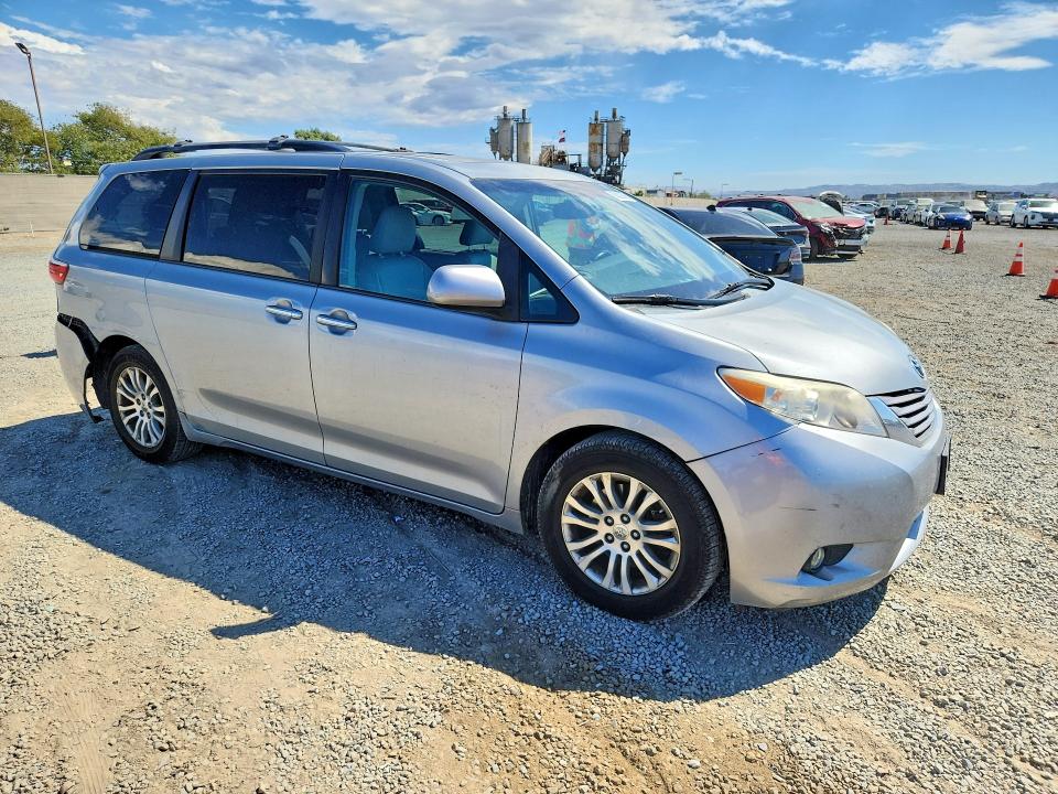 Aukcja sprzedaży 2015 Toyota Sienna, vin: 5TDYK3DC5FS609917, numer aukcji: 68302696
