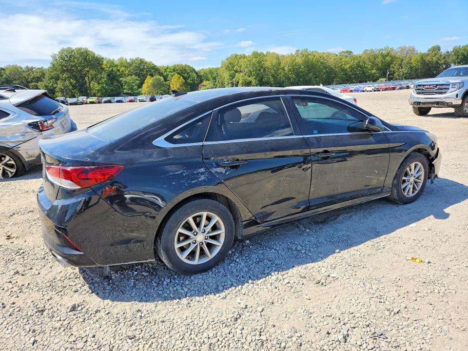 Продажа на аукционе авто 2018 Hyundai Sonata, vin: 5NPE24AF3JH682824, номер лота: 70556806
