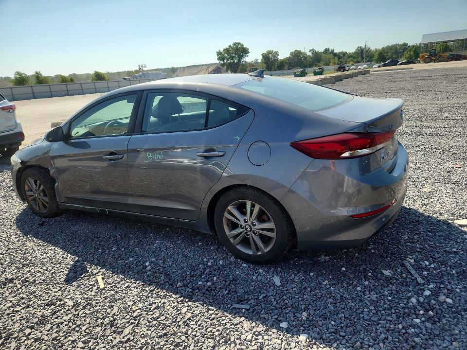 67528296 :رقم المزاد ، 5NPD84LF4JH253862 vin ، 2018 Hyundai Elantra مزاد بيع