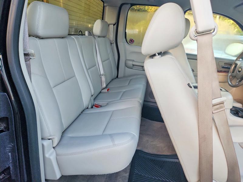 2013 Chevrolet Silverado მანქანა იყიდება აუქციონზე, vin: 1GCRKTE79DZ374343, აუქციონის ნომერი: 70876636