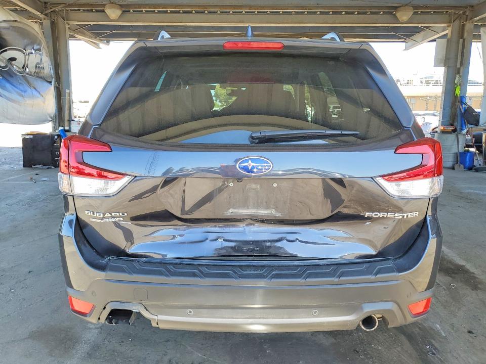 68981856 :رقم المزاد ، JF2SKAUC1KH483887 vin ، 2019 Subaru Forester مزاد بيع