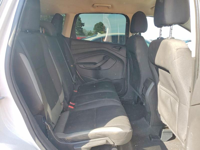 2015 Ford Escape მანქანა იყიდება აუქციონზე, vin: 1FMCU0F70FUB18732, აუქციონის ნომერი: 70444536