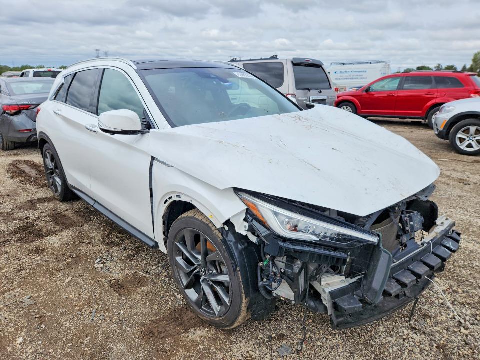 69860836 :رقم المزاد ، 3PCAJ5M31KF104889 vin ، 2019 Infiniti Qx50 مزاد بيع