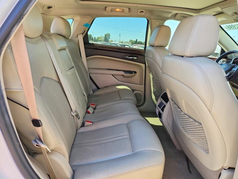 70242996 :رقم المزاد ، 3GYFNBE34GS501576 vin ، 2016 Cadillac Srx مزاد بيع