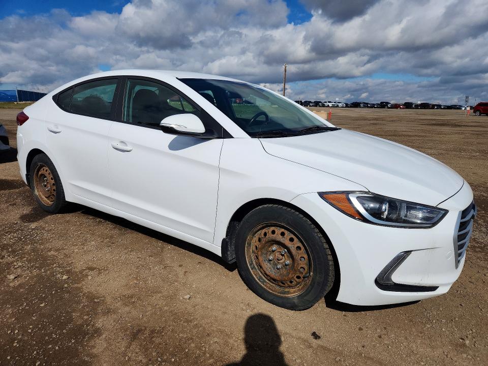 68687596 :رقم المزاد ، KMHD84LF8HU340496 vin ، 2017 Hyundai Elantra مزاد بيع