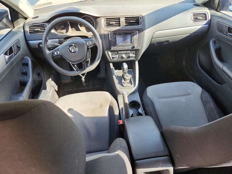 68161876 :رقم المزاد ، 3VW2B7AJ0HM238181 vin ، 2017 Volkswagen Jetta مزاد بيع