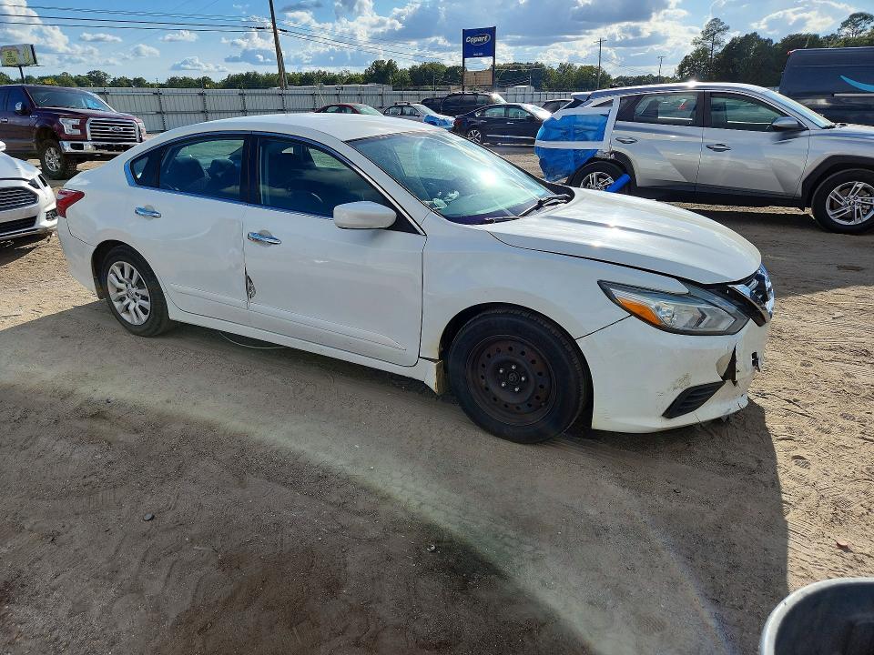 68278006 :رقم المزاد ، 1N4AL3AP4GN387244 vin ، 2016 Nissan Altima مزاد بيع