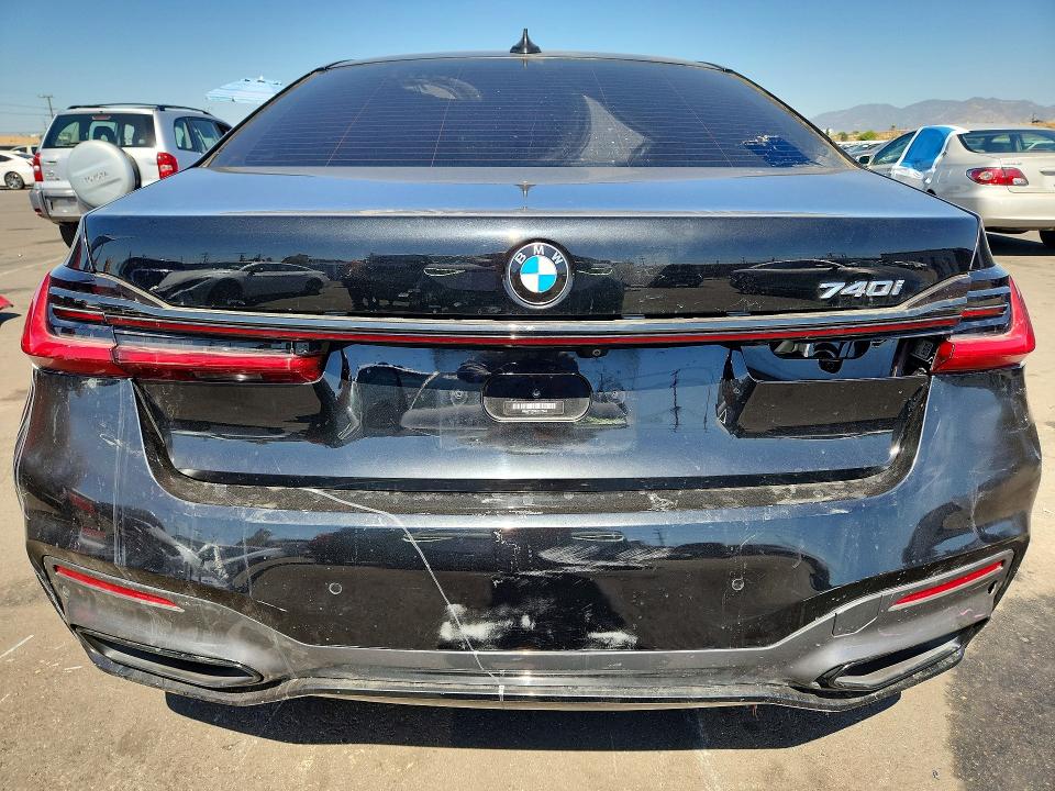 68073936 :رقم المزاد ، WBA7T2C04LGL17544 vin ، 2020 Bmw 740 مزاد بيع