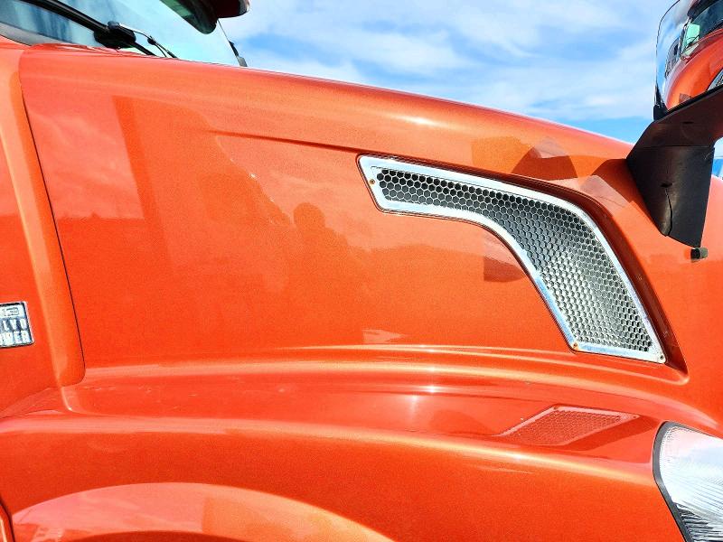 Aukcja sprzedaży 2016 Volvo Vn, vin: 4V4NC9EG9GN931590, numer aukcji: 68210656