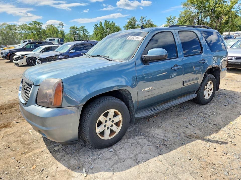 68442266 :رقم المزاد ، 1GKUKCE03AR129700 vin ، 2010 Gmc Yukon مزاد بيع