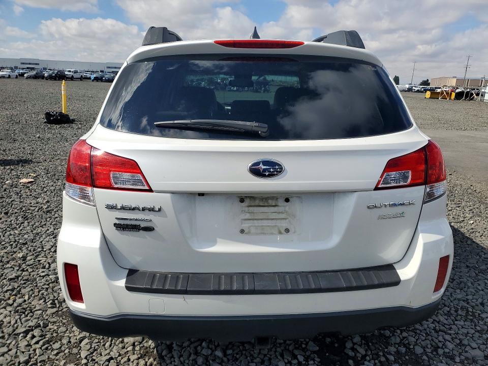 68889826 :رقم المزاد ، 4S4BRBKC6C3300917 vin ، 2012 Subaru Outback مزاد بيع