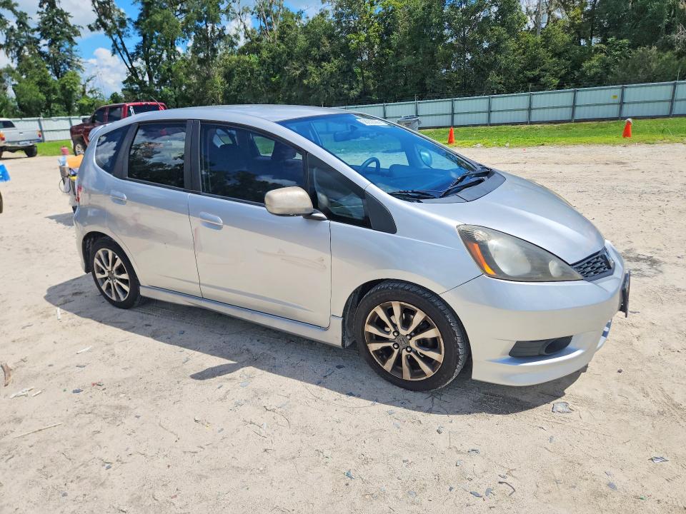 2013 Honda Fit მანქანა იყიდება აუქციონზე, vin: JHMGE8H55DC005731        , აუქციონის ნომერი: 68052336