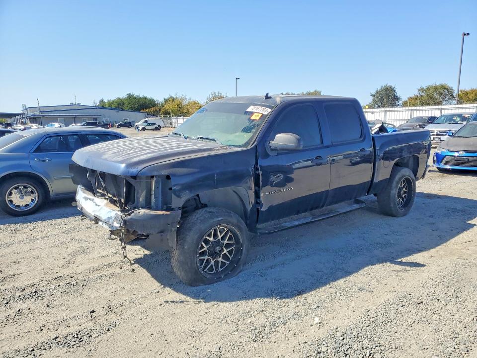 Продаж на аукціоні авто 2007 Chevrolet Silverado, vin: 2GCEC13C571729456, номер лоту: 70167206