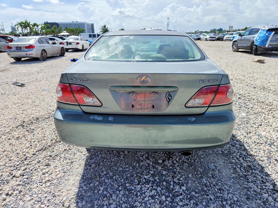 69199776 :رقم المزاد ، JTHBF30G220054181 vin ، 2002 Lexus Es مزاد بيع