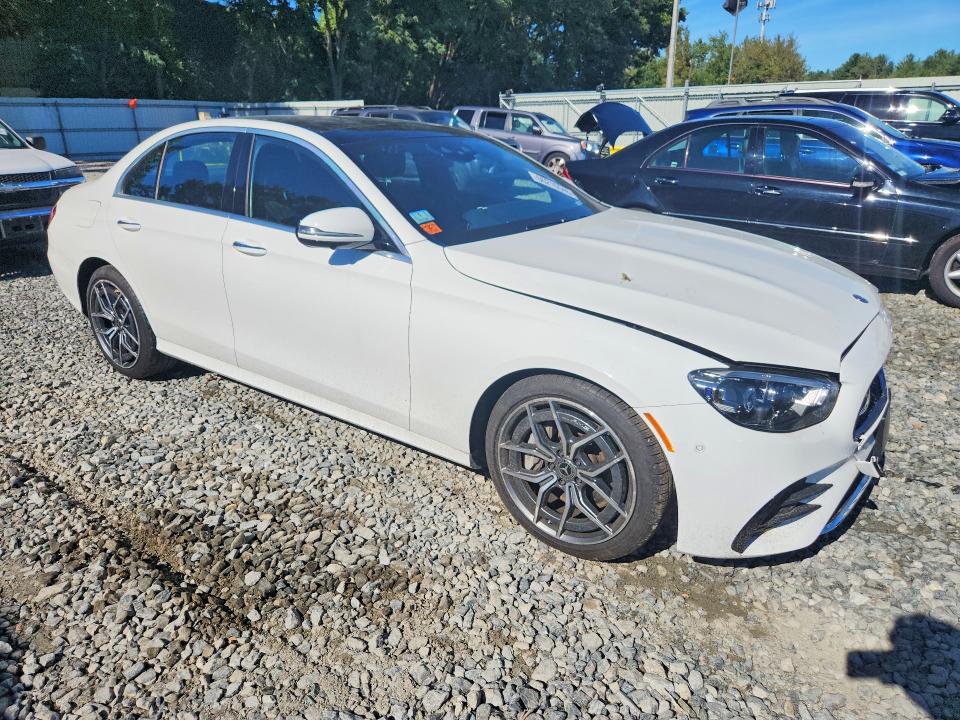 66216546 :رقم المزاد ، W1KZF8EB1MA908297 vin ، 2021 Mercedes-benz E مزاد بيع