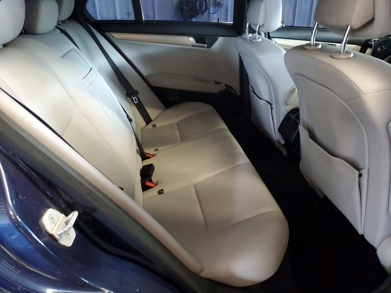 Продажа на аукционе авто 2014 Mercedes-benz C, vin: WDDGF4HB5EG253569, номер лота: 68523326