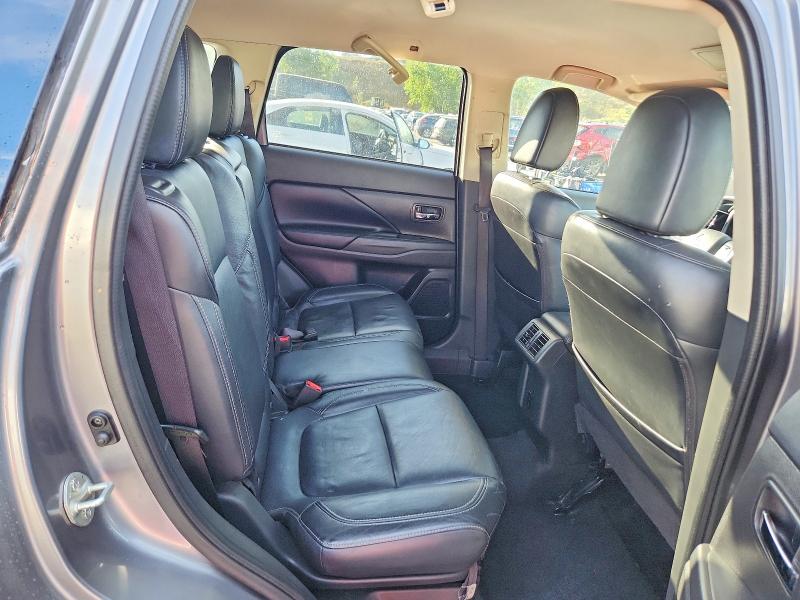 2020 Mitsubishi Outlander მანქანა იყიდება აუქციონზე, vin: JA4AD3A30LJ001547, აუქციონის ნომერი: 69225756