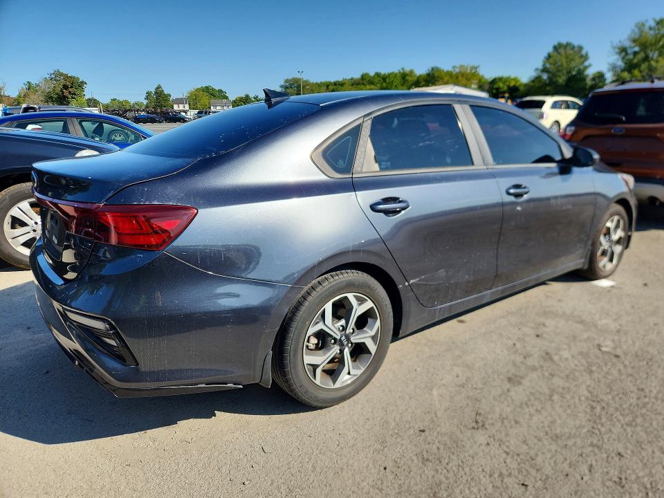 67666146 :رقم المزاد ، 3KPF24AD7KE083692 vin ، 2019 Kia Forte مزاد بيع